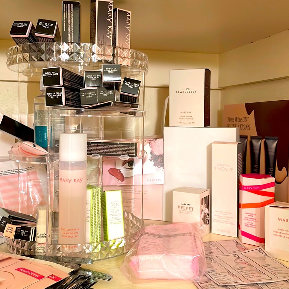 Mary Kay current Inventory Sale! 35-40% OFF